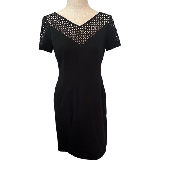 Lafayette 148 Black Eyelet Lace Yoke Sheath short sleeve v-neck Dress size 2 - Picture 1 of 8